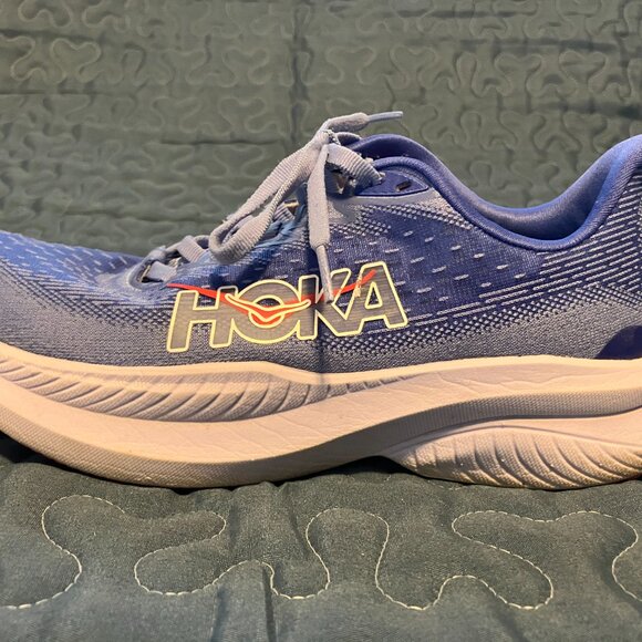 Used Women's HOKA Mach 6 Size 6.5B - Picture 5 of 11